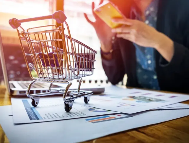 Digital  <br> Selling